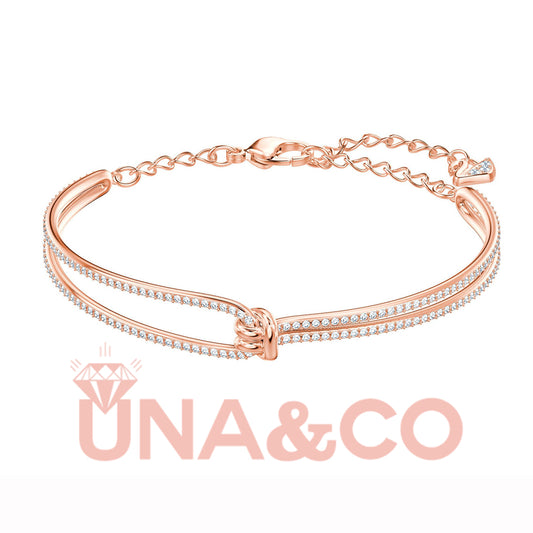 Special Design Knot Shape Bracelet