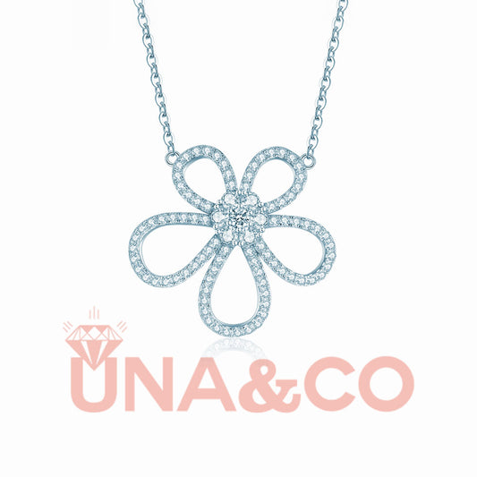 Five Petals Heronsbill Luxury Necklace